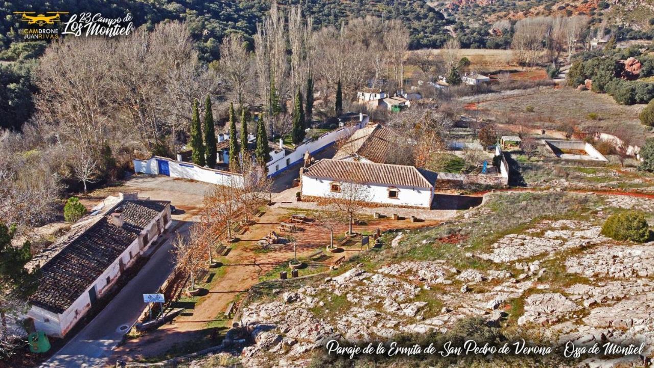 Venta del Celemín Casa de hóspedes Ossa de Montiel Exterior foto